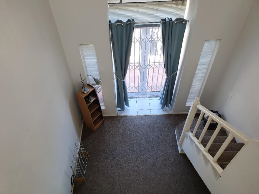 To Let 1 Bedroom Property for Rent in Claremont Western Cape